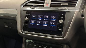 VOLKSWAGEN TIGUAN 1.5 TSI Life SUV 5dr Petrol DSG Euro 6 (s/s) (150 ps)