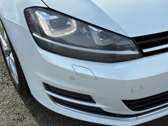 VOLKSWAGEN GOLF 2.0 TDI BlueMotion Tech GT Hatchback 5dr Diesel DSG Euro 5 (s/s)