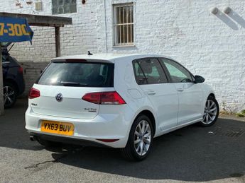 VOLKSWAGEN GOLF 2.0 TDI BlueMotion Tech GT Hatchback 5dr Diesel DSG Euro 5 (s/s)