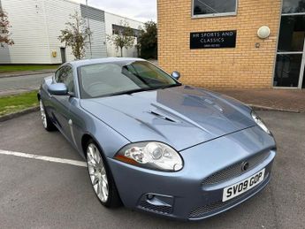 Jaguar XKR 4.2 V8 Coupe 2dr Petrol Auto Euro 4 (420 ps)-2 Former Keepers-La
