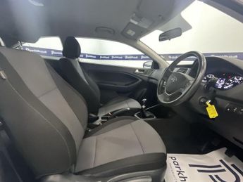 HYUNDAI I20 1.2 SE Coupe 3dr Petrol Manual Euro 6 (84 ps) - AA INSPECTED