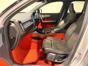 VOLVO XC40 2.0 T4 R-Design SUV 5dr Petrol Auto AWD Euro 6 (s/s) (190 ps)