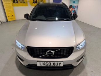 VOLVO XC40 2.0 T4 R-Design SUV 5dr Petrol Auto AWD Euro 6 (s/s) (190 ps)