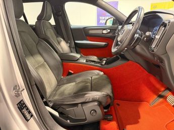 VOLVO XC40 2.0 T4 R-Design SUV 5dr Petrol Auto AWD Euro 6 (s/s) (190 ps)