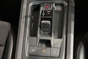 CUPRA FORMENTOR 1.4 eHybrid 12.8kWh V1 SUV 5dr Petrol Plug-in Hybrid DSG Euro 6 