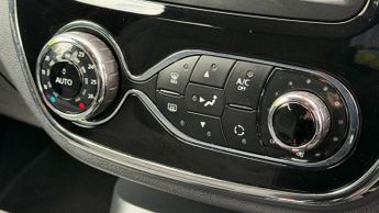 RENAULT CAPTUR 1.5 dCi ENERGY Dynamique S Nav SUV 5dr Diesel Auto Euro 6 (s/s) 