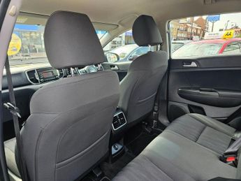 KIA SPORTAGE 1.6 GDi 1 SUV 5dr Petrol Manual Euro 6 (s/s) (130 bhp)