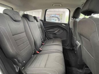 FORD KUGA 2.0 TDCi Zetec SUV 5dr Diesel Manual 2WD Euro 6 (s/s) (150 ps)