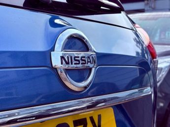 NISSAN X-TRAIL 1.6 dCi N-Connecta SUV 5dr Diesel XTRON Euro 6 | SAT NAV | AIR C