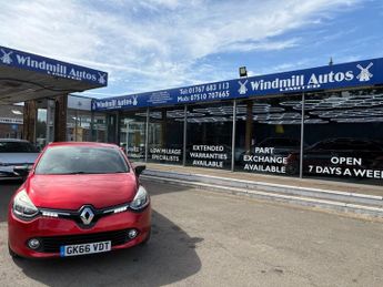 RENAULT CLIO 1.5 dCi Dynamique S Nav Hatchback 5dr Diesel Auto Euro 6 (90 ps)