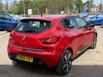 RENAULT CLIO 1.5 dCi Dynamique S Nav Hatchback 5dr Diesel Auto Euro 6 (90 ps)