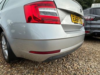 SKODA OCTAVIA 1.5 TSI GPF ACT SE Hatchback 5dr Petrol Manual Euro 6 (s/s) (150