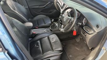 VAUXHALL ASTRA 1.6 CDTi Elite Sports Tourer 5dr Diesel Manual Euro 6 (s/s) (136