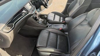VAUXHALL ASTRA 1.6 CDTi Elite Sports Tourer 5dr Diesel Manual Euro 6 (s/s) (136