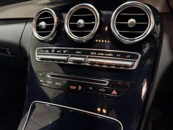 MERCEDES-BENZ C CLASS 2.1 C220d AMG Line Coupe 2dr Diesel G-Tronic+ Euro 6 (s/s) (170 