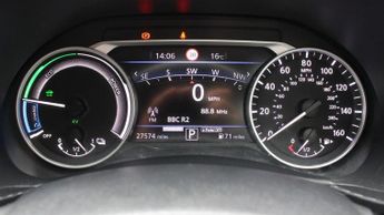 NISSAN JUKE 1.6 N-Connecta SUV 5dr Petrol Hybrid Auto Euro 6 (143 ps)