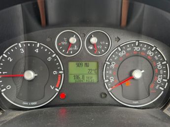 FORD FIESTA 1.4 Zetec Climate Hatchback 3dr Petrol Manual (147 g/km, 79 bhp)