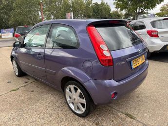 FORD FIESTA 1.4 Zetec Climate Hatchback 3dr Petrol Manual (147 g/km, 79 bhp)