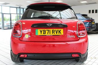 MINI Electric Hatch Cooper SE 32.6kWh Level 3 Hatchback 3dr Electric Auto (184 ps)