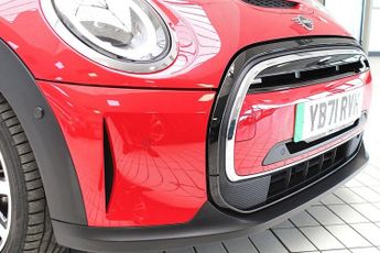 MINI Electric Hatch Cooper SE 32.6kWh Level 3 Hatchback 3dr Electric Auto (184 ps)
