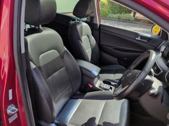 HYUNDAI TUCSON 1.6 CRDi Premium SE SUV 5dr Diesel DCT Euro 6 (s/s) (136 ps)