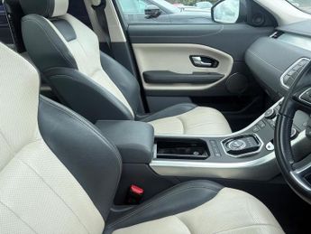 LAND ROVER RANGE ROVER EVOQUE 2.0 TD4 SE Tech SUV 5dr Diesel Auto 4WD Euro 6 (s/s) (180 ps)