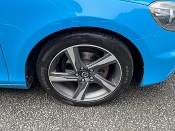 VOLVO V40 1.6 D2 R-Design Hatchback 5dr Diesel Manual Euro 5 (s/s) (115 ps