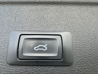 AUDI A4 AVANT 2.0 TDI 35 Sport Estate 5dr Diesel S Tronic Euro 6 (s/s) (150 ps