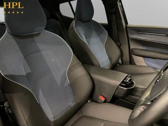 VOLVO EX30 Single Motor Extended Range 69kWh Ultra SUV 5dr Electric Auto (2