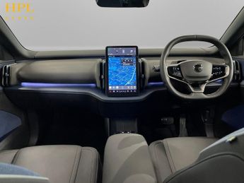VOLVO EX30 Single Motor Extended Range 69kWh Ultra SUV 5dr Electric Auto (2