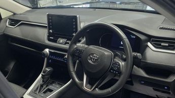 TOYOTA RAV4 2.5 VVT-h Design SUV 5dr Petrol Hybrid CVT Euro 6 (s/s) (218 ps)