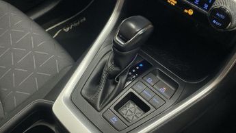 TOYOTA RAV4 2.5 VVT-h Design SUV 5dr Petrol Hybrid CVT Euro 6 (s/s) (218 ps)