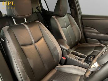 NISSAN LEAF 62kWh e+ Tekna Hatchback 5dr Electric Auto (217 ps)