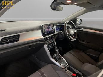 VOLKSWAGEN T-ROC 1.5 TSI Life SUV 5dr Petrol DSG Euro 6 (s/s) (150 ps)