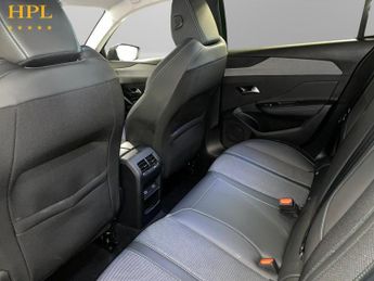 PEUGEOT 308 1.6 12.4kWh Allure Premium Hatchback 5dr Petrol Plug-in Hybrid e