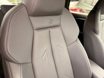 AUDI A3 1.0 TFSI 30 S line Sportback 5dr Petrol S Tronic Euro 6 (s/s) (1