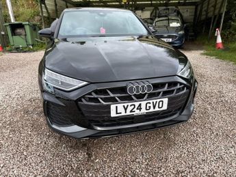 Audi A3 1.5 TFSI 35 S line Saloon 4dr Petrol S Tronic Euro 6 (s/s) (150 