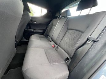 TOYOTA C-HR 1.8 VVT-h Icon CVT Euro 6 (s/s) 5dr