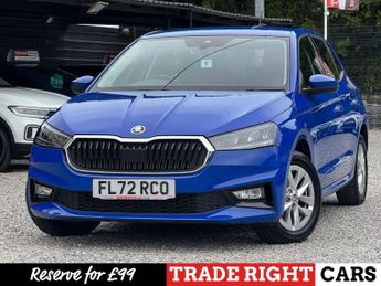 Skoda Fabia 1.0 MPi SE Comfort 5dr - ONE OWNER