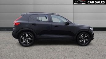 VOLVO XC40 1.5h T4 Recharge 10.7kWh R-Design SUV 5dr Petrol Plug-in Hybrid 