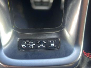 VOLKSWAGEN POLO 1.8 TSI GTI Hatchback 3dr Petrol DSG Euro 6 (s/s) (192 ps)
