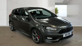 Ford Focus 1.0T EcoBoost ST-Line X Hatchback 5dr Petrol Manual Euro 6 | 2 K