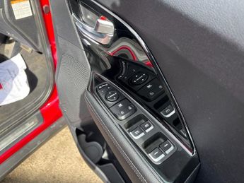 KIA NIRO 1.6h GDi 3 SUV 5dr Petrol Hybrid DCT Euro 6 (s/s) (139 bhp)