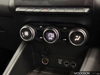 RENAULT CAPTUR 1.6 E-TECH 9.8kWh RS Line SUV 5dr Petrol Plug-in Hybrid Auto Eur