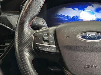 FORD KUGA 2.0 EcoBlue ST-Line SUV 5dr Diesel Auto AWD Euro 6 (s/s) (190 ps
