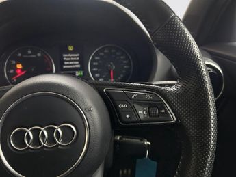 AUDI Q2 2.0 TFSI 40 Black Edition SUV 5dr Petrol S Tronic quattro Euro 6