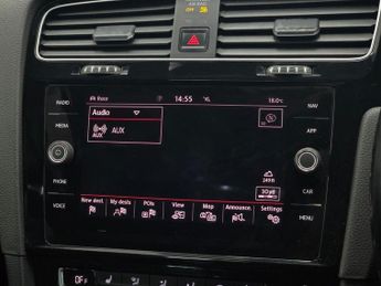 VOLKSWAGEN GOLF 2.0 TSI R Hatchback 5dr Petrol DSG 4Motion Euro 6 (s/s) (310 ps)