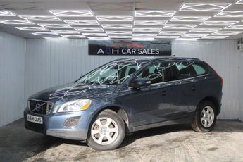 Volvo XC60 2.4 D5 SE SUV 5dr Diesel Geartronic AWD Euro 5 (205 ps)