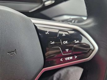 VOLKSWAGEN ID.5 Pro 77kWh Style SUV 5dr Electric Auto (174 ps)