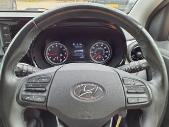 HYUNDAI I10 1.2 Premium Hatchback 5dr Petrol Auto Euro 6 (s/s) (84 ps)